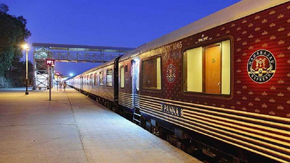 IRCTC Trains That Take You to India’s Most Spiritual Destinations
