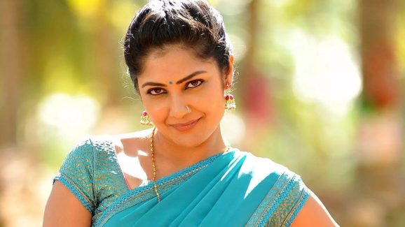 Kamalinee Mukherjee Breaks Down Why She Left Telugu Cinema