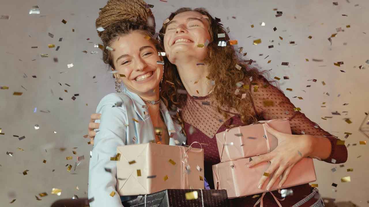 5 Last-Minute Friendship Day Gifts That Don’t Feel Rushed