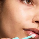 Lip Balm vs Lip Oils: Which Is Better for Lip Health?