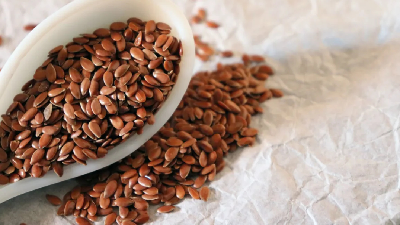 Best Time and Methods to Consume Flax Seeds for Maximum Benefits