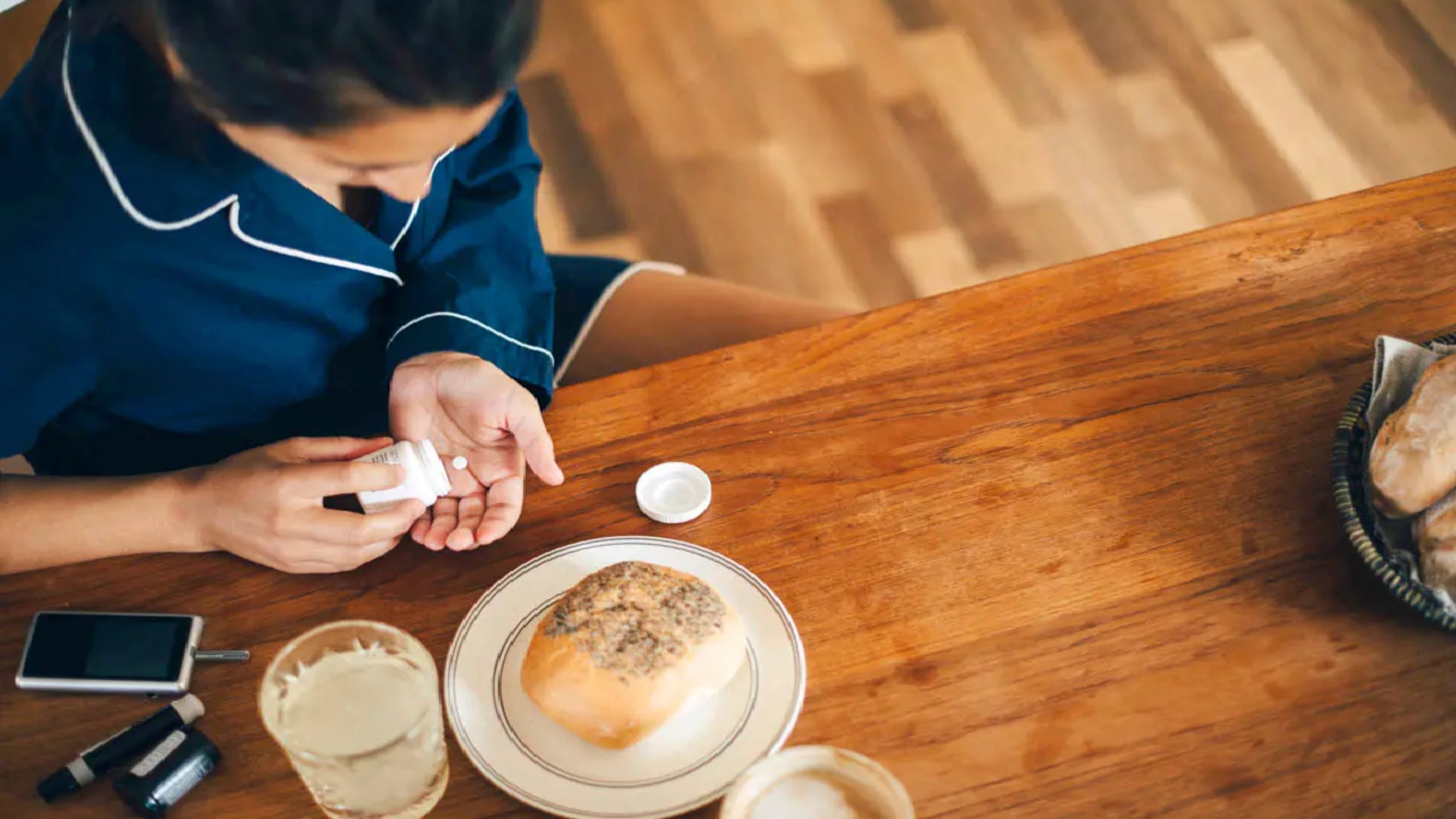 Top 5 Foods To Avoid After Taking Medication