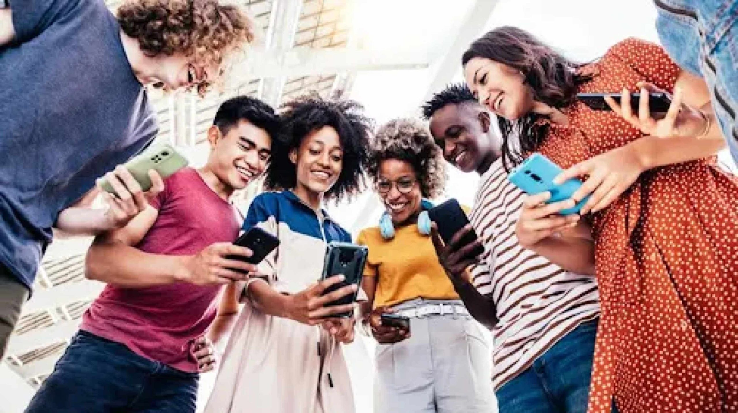 How Social Media is Shaping Gen Z Investment Habits