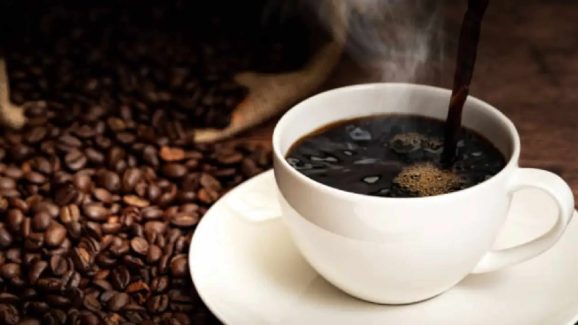 What Happens When You Drink Black Coffee for 30 Days ?