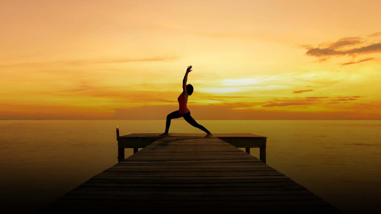 7 Yoga Asanas For Healthy Weight Management Without Crash Diets