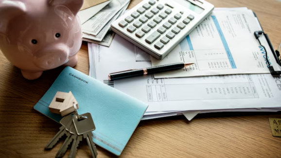 Govt Issues Guidelines: Banks Must Consider New Borrowers Beyond CIBIL Score