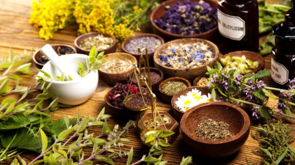 How to Strengthen Immunity with Ayurvedic Practices During Monsoon