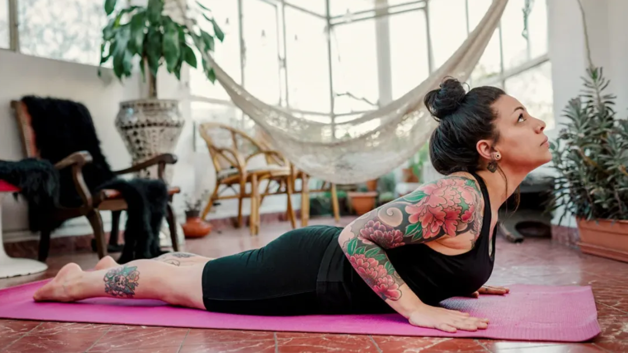 Power Yoga vs Hatha Yoga: An Overview of Their Key Differences