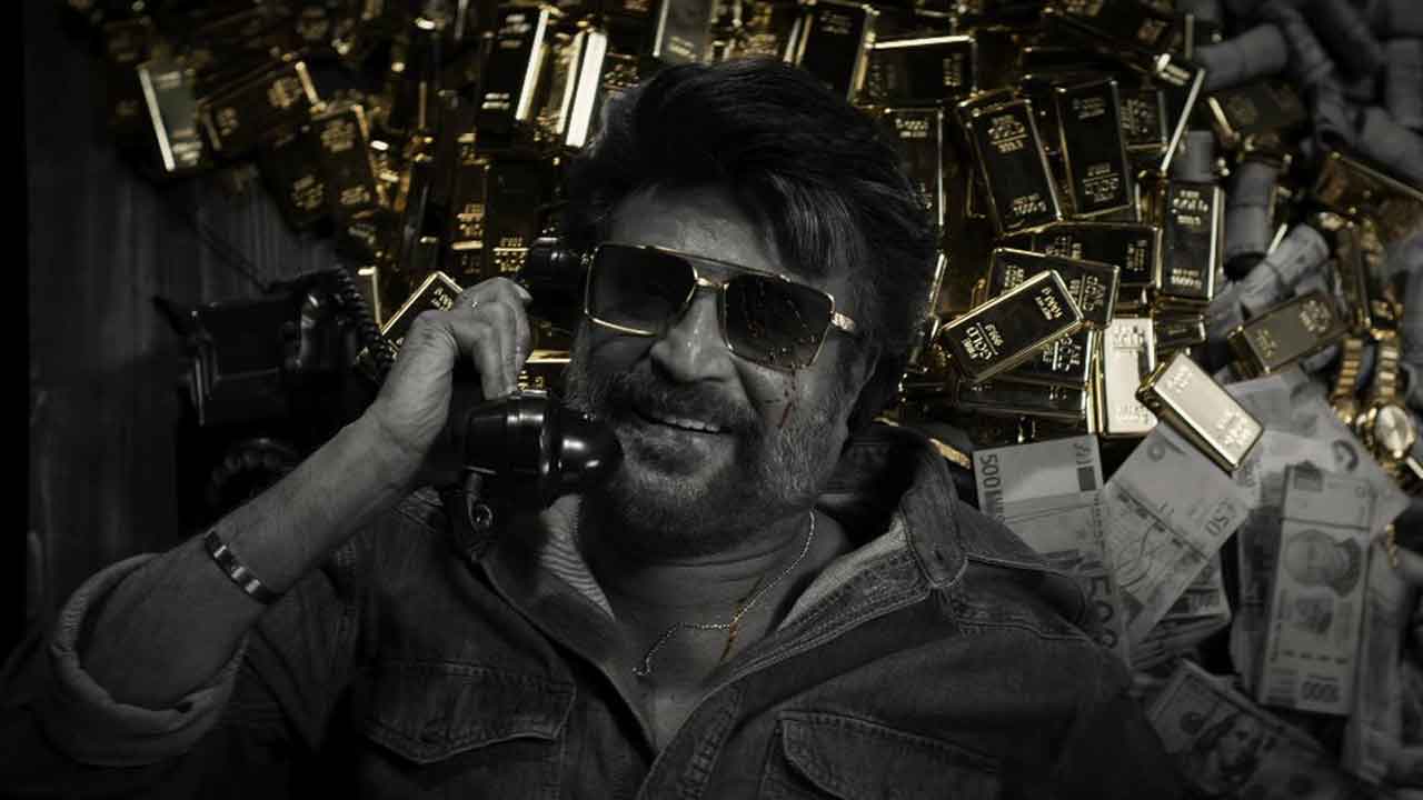 Who Dubbed for Rajinikanth in Hindi for Coolie?