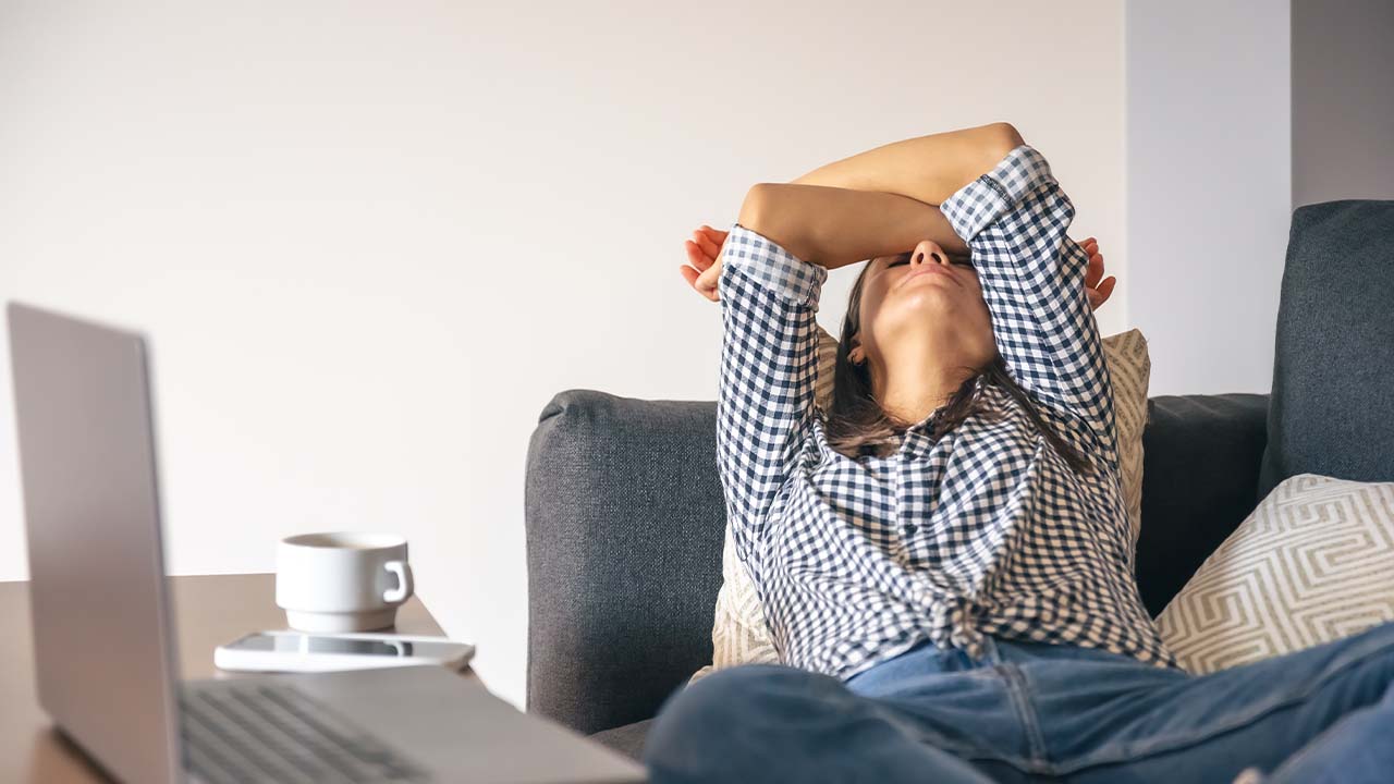 7 Psychology-Based Tips to Beat Work From Home Stress