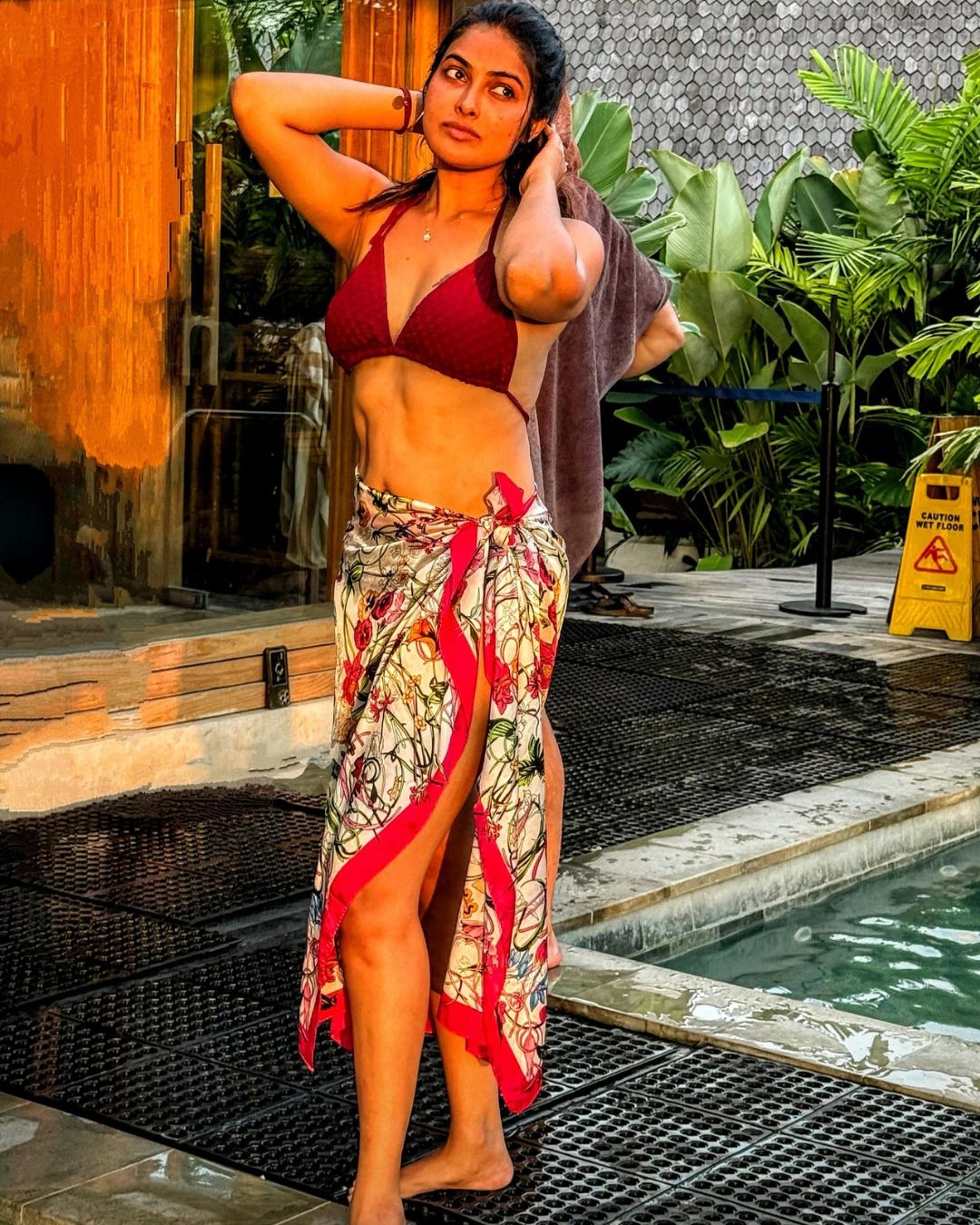 Divi Vadthya’s Bold and Beautiful Look