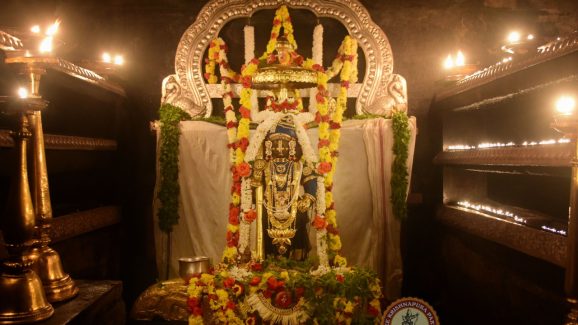 Janmashtami 2025: What India Offers on Krishna’s Plate!
