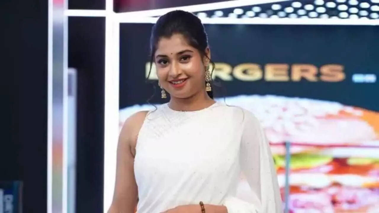 Bigg Boss Telugu 9: Shrasthi Verma Joins the House as 5th Contestant, Shares Her Story