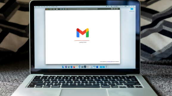 Google Issues Red Alert: 2.5 Billion Gmail Accounts At Risk
