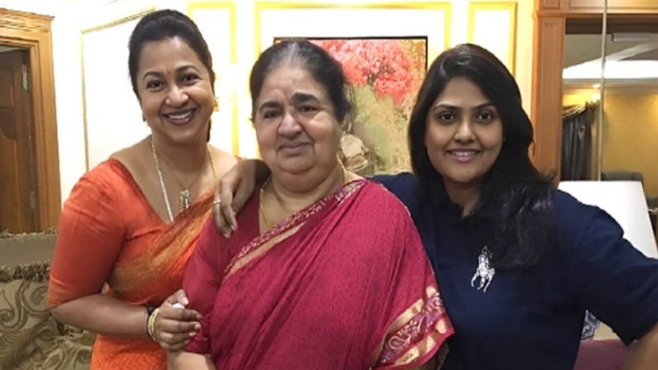 Actress Radhika Sarathkumar Mother Geetha Passed Away