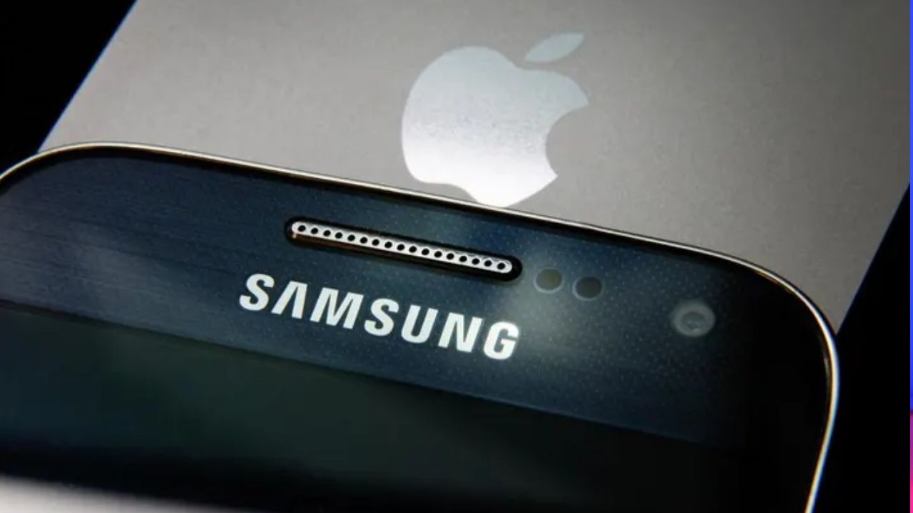 Apple To Use Samsung’s Years-Old Tech In Next-Gen iPhones