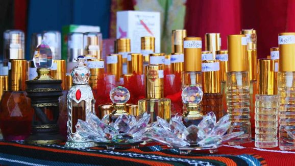 Best Perfume Bazaars of Old Hyderabad You Must Visit