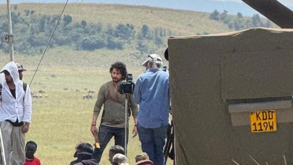 Mahesh Babu SSMB29 Leaked Set Photo from Kenya Goes Viral
