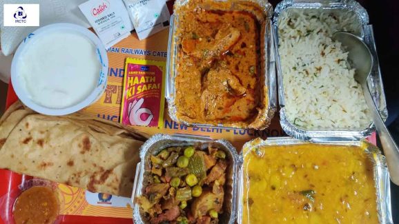 Top IRCTC Food Options: Best Meals You Can Order on Trains