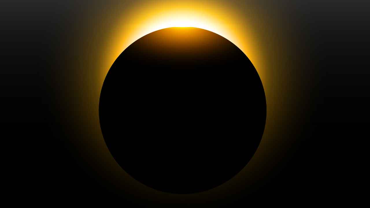 Top 5 Lunar Eclipse Superstitions in India and Their Origins