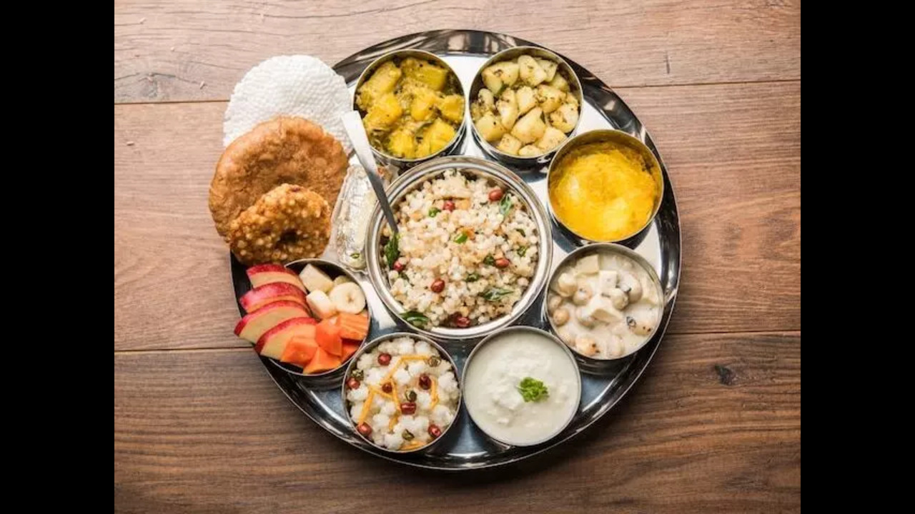 Navratri 2025: What Vegetables You Can Eat and What to Avoid During the Nine-Day Fast