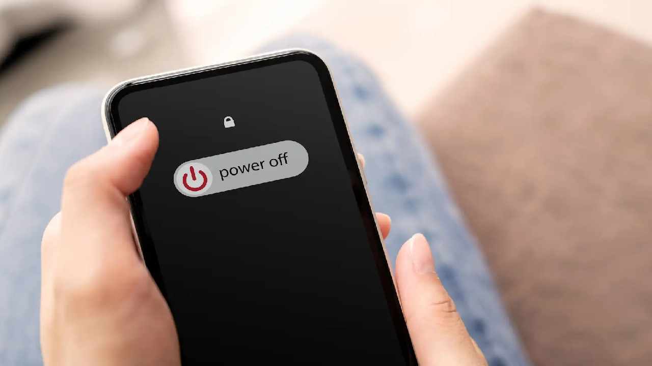 7 Reasons to Switch Off Your Smartphone Once a Week