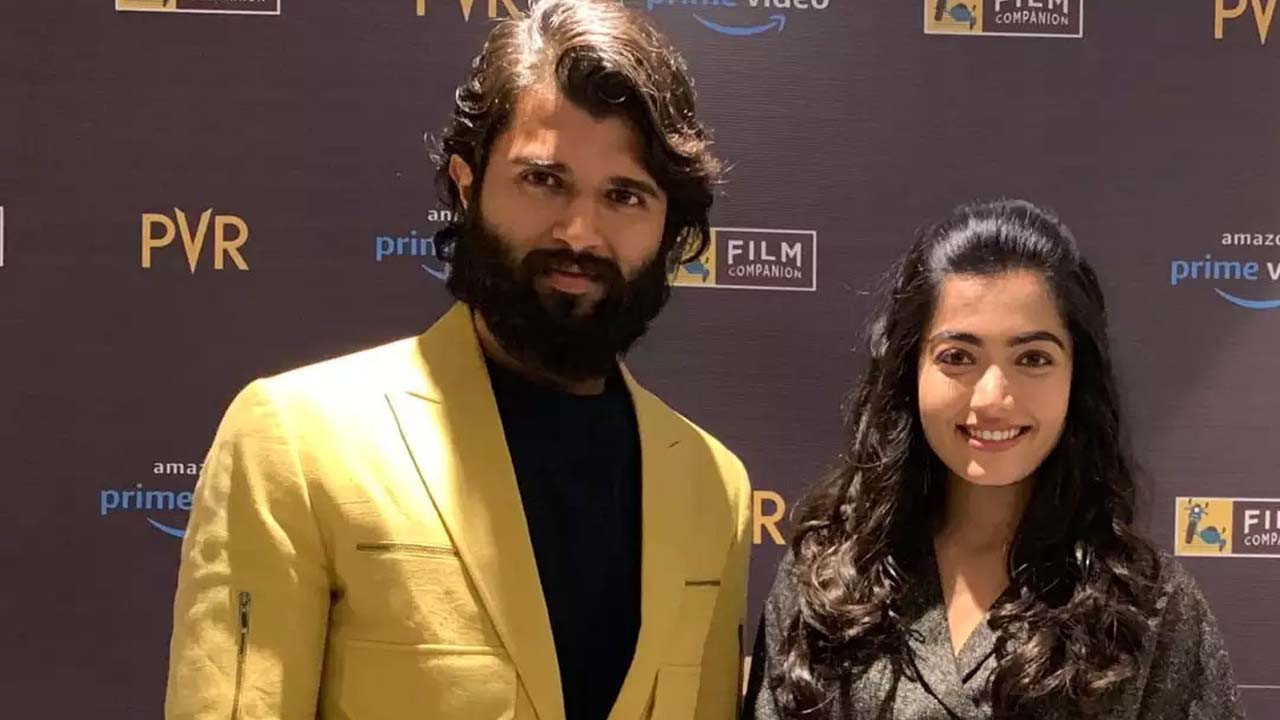 Rashmika Mandanna Reacts To Engagement Rumors With Vijay Deverakonda
