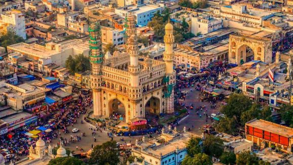 Top 5 Old Markets in Hyderabad That Still Preserve Mughal Charm