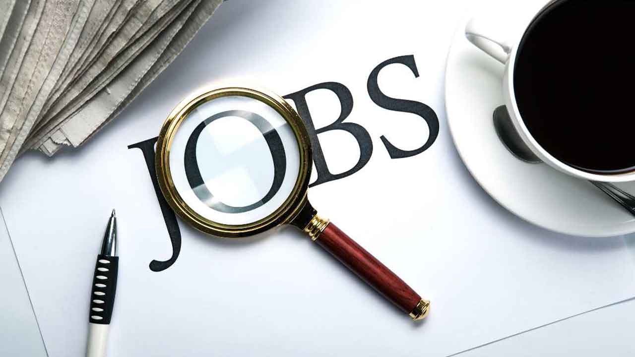 Top 5 On-Demand Careers for Fresh Graduates in 2025
