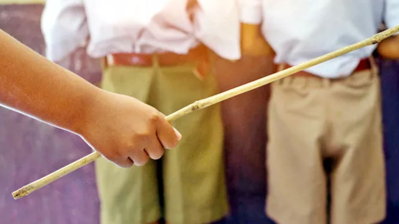 Students Violently Beaten After Refusing To Touch Teacher’s Feet In Govt School