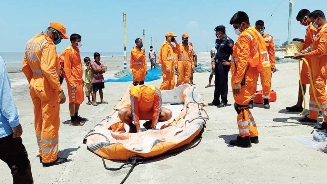 AP Landfall Today: NDRF Begins Evacuation Operations AP Landfall Today: NDRF Begins Evacuation Operations