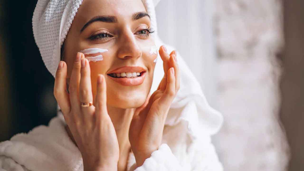 Top 7 Dermatologist-Approved Skin Care Tips for Everyday Glow Top 7 Dermatologist-Approved Skin Care Tips for Everyday Glow