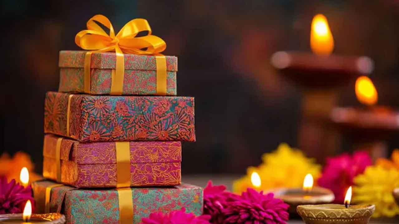 Top 7 Thoughtful Diwali Gift Ideas for Family and Friends