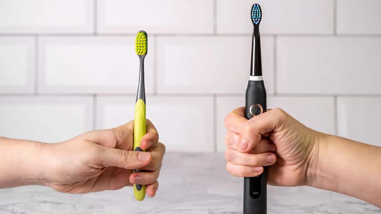 Electric vs Manual Toothbrush: Which Works Better For Oral Health Care?