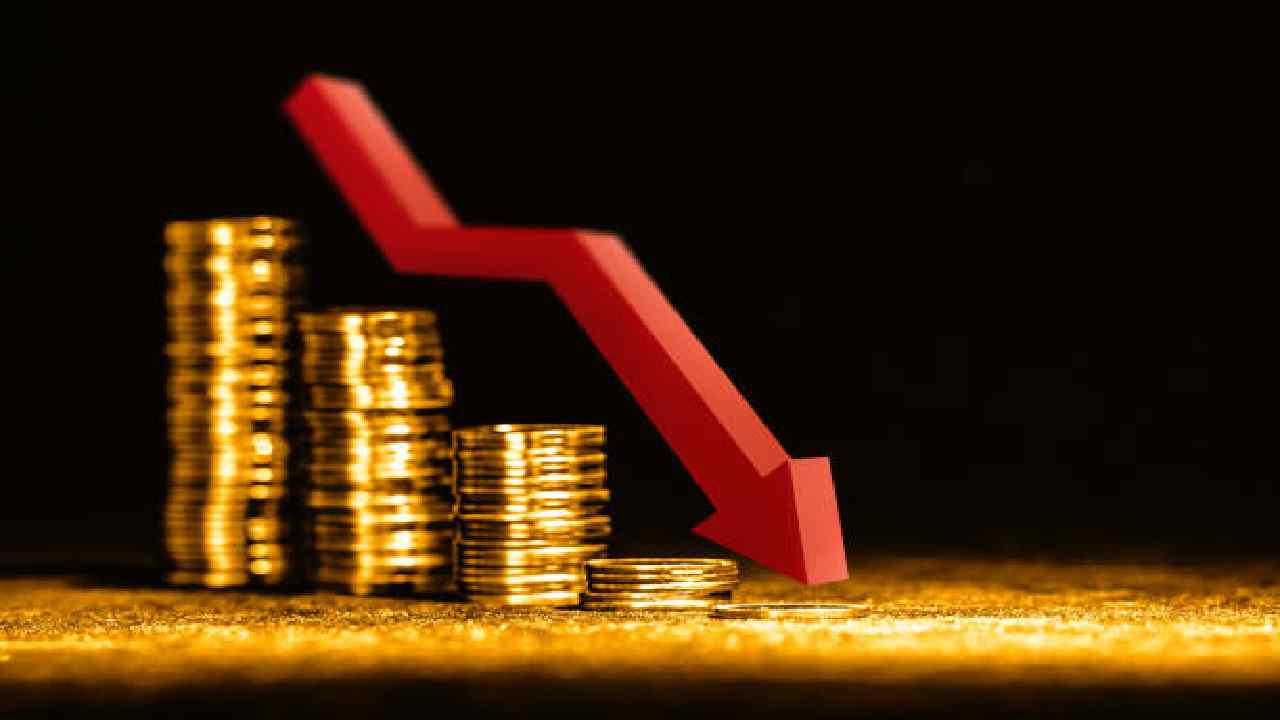 Gold Price Reduce Update: ₹25,000 Fall Possible This Month?