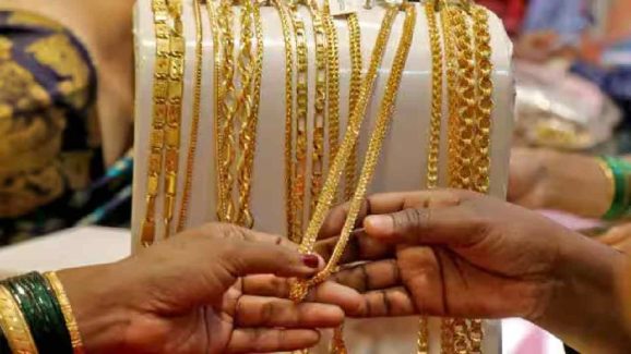 How Much Gold Can You Bring from Dubai to India Without Paying Duty?