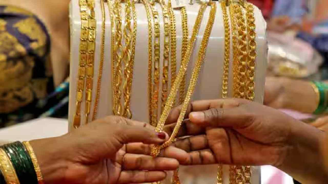 How Much Gold Can You Bring from Dubai to India Without Paying Duty? How Much Gold Can You Bring from Dubai to India Without Paying Duty?