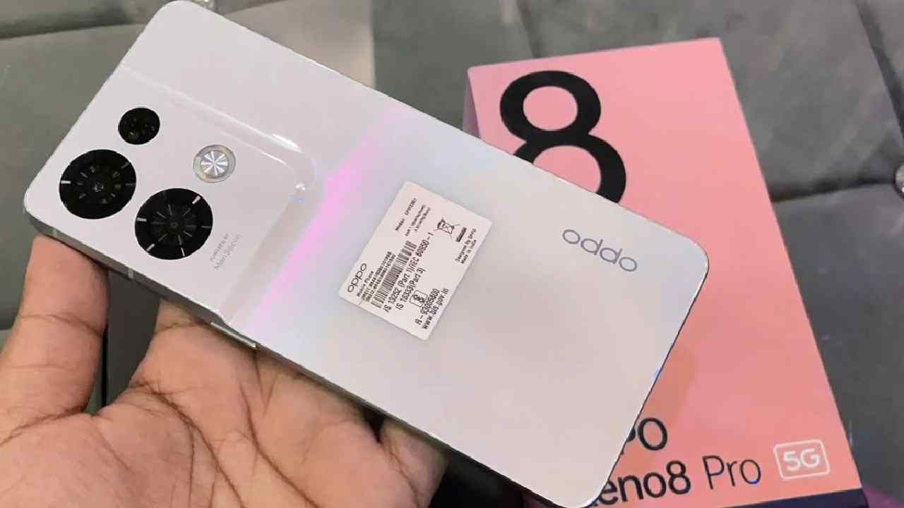 OPPO Reno 8 Pro 5G Breaks Records with Powerful Features at ₹11,999