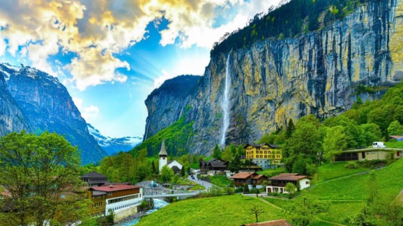 Top 10 Travel Destinations to Ring in New Year 2026: Plan Your Holiday Early