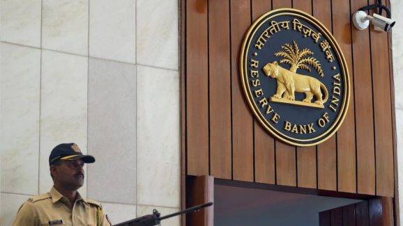 RBI Offers Free Digital Banking to No-Frills Account Holders