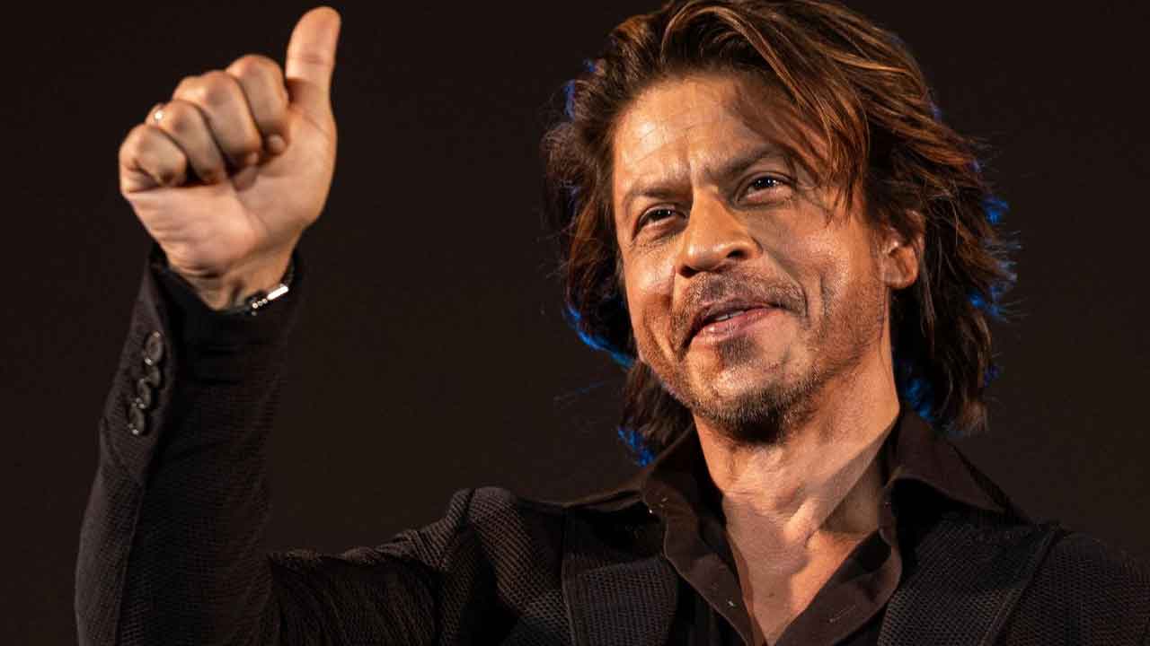 Shah Rukh Khan 60th Birthday Specials: 5 Blockbusters to Re-Release Shah Rukh Khan 60th Birthday Specials: 5 Blockbusters to Re-Release