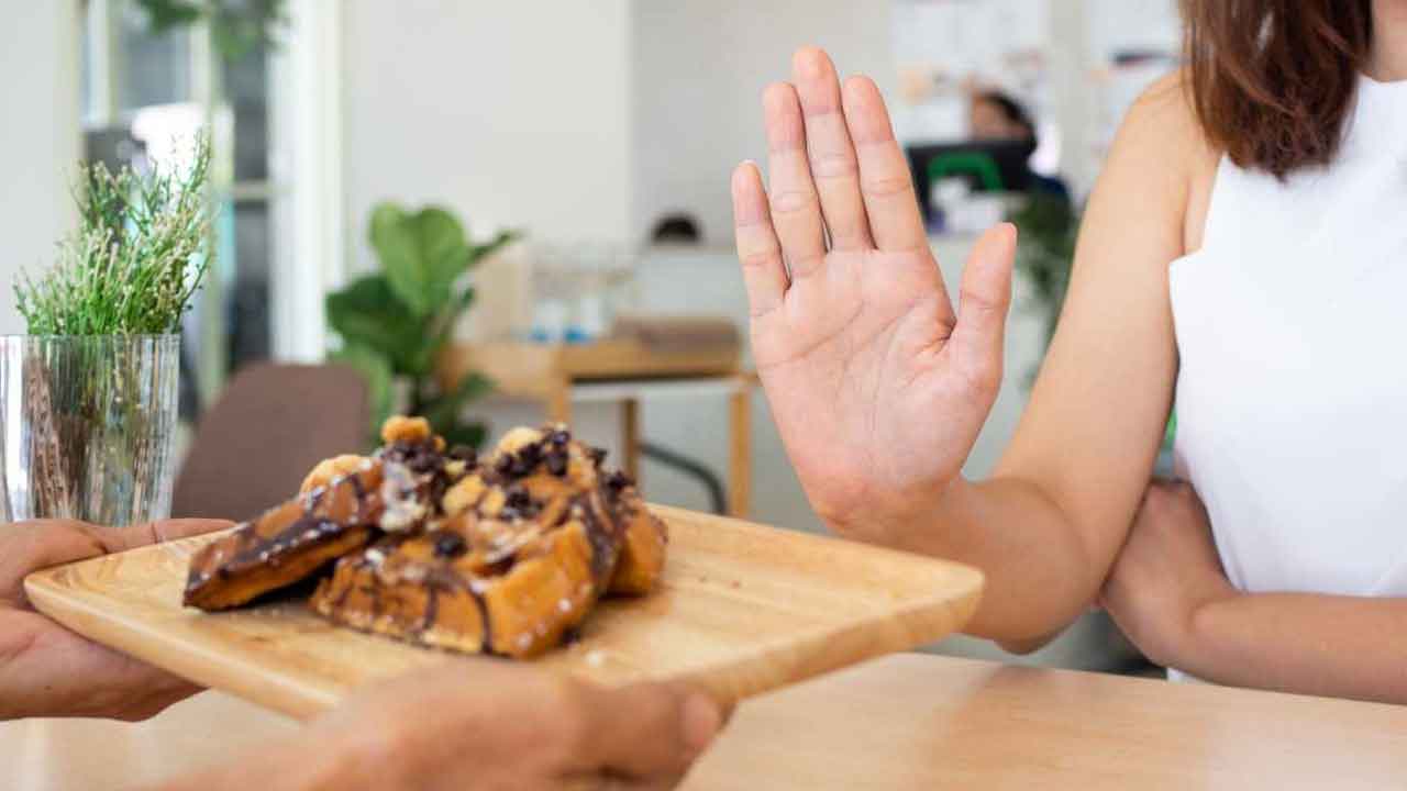 Unsafe Foods for Thyroid Health: What to Avoid for Better Hormonal Balance