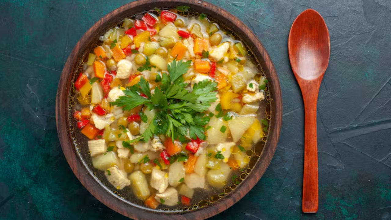 7 Soups that Went Viral Online: Nutrient-Rich Recipes This Season