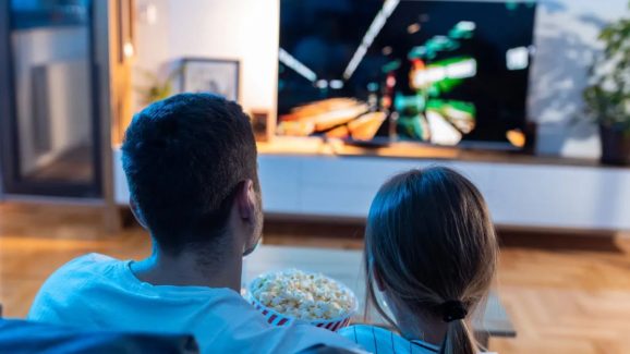 No Subscription Needed: How to Watch Free Live TV and Movies At Home