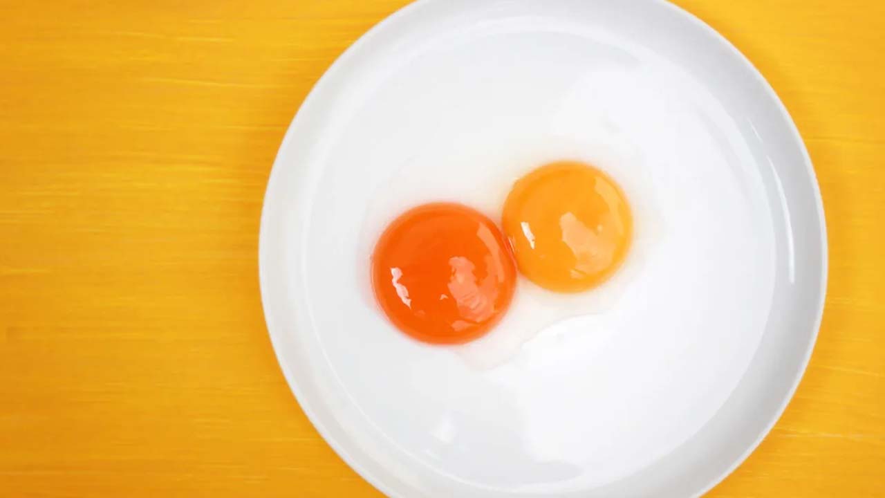 Yellow Vs Orange Egg Yolks: Which Is Healthier? Explained