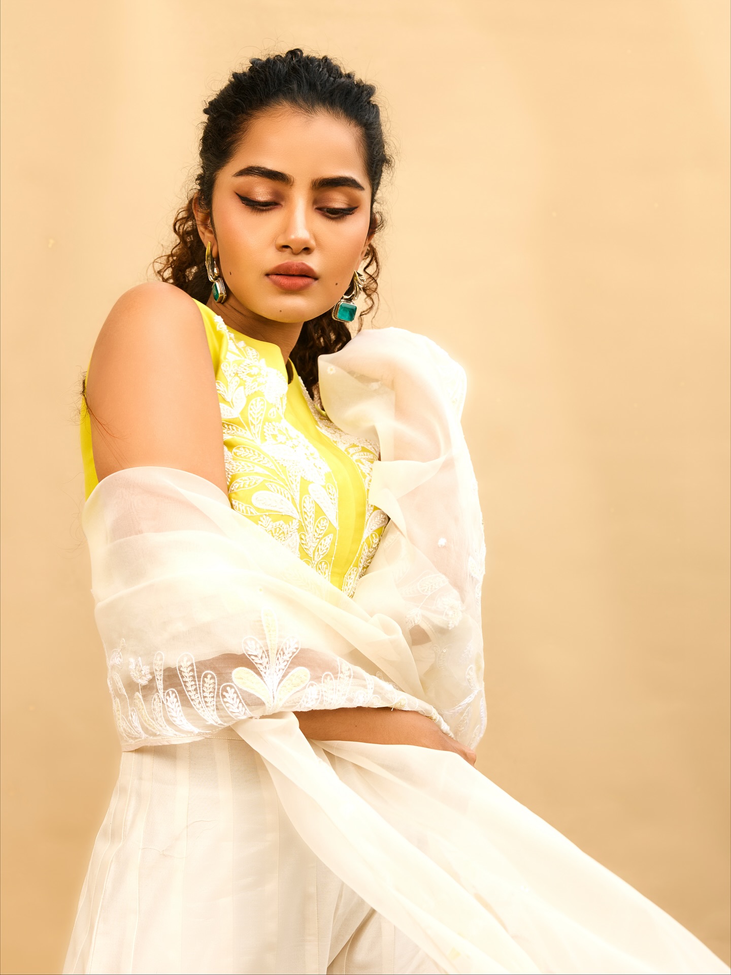 (Image Source:@anupamaparameswaran96/ Instagram) Anupama Parameswaran Glam Game Is Unmatched: These Pics Prove It