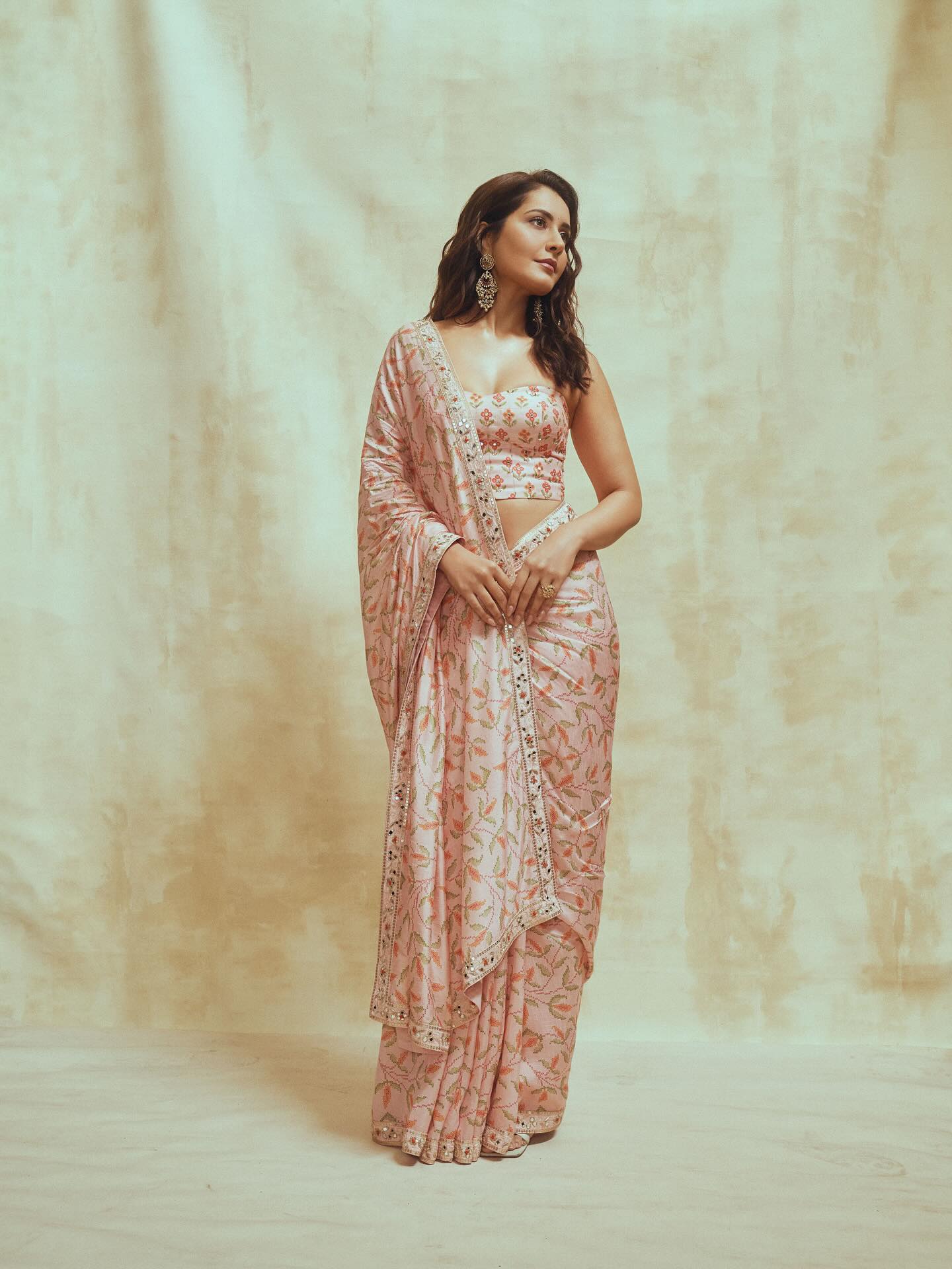 Raashii Khanna Stunning Pics From Telusu Kada Event Set Internet on Fire