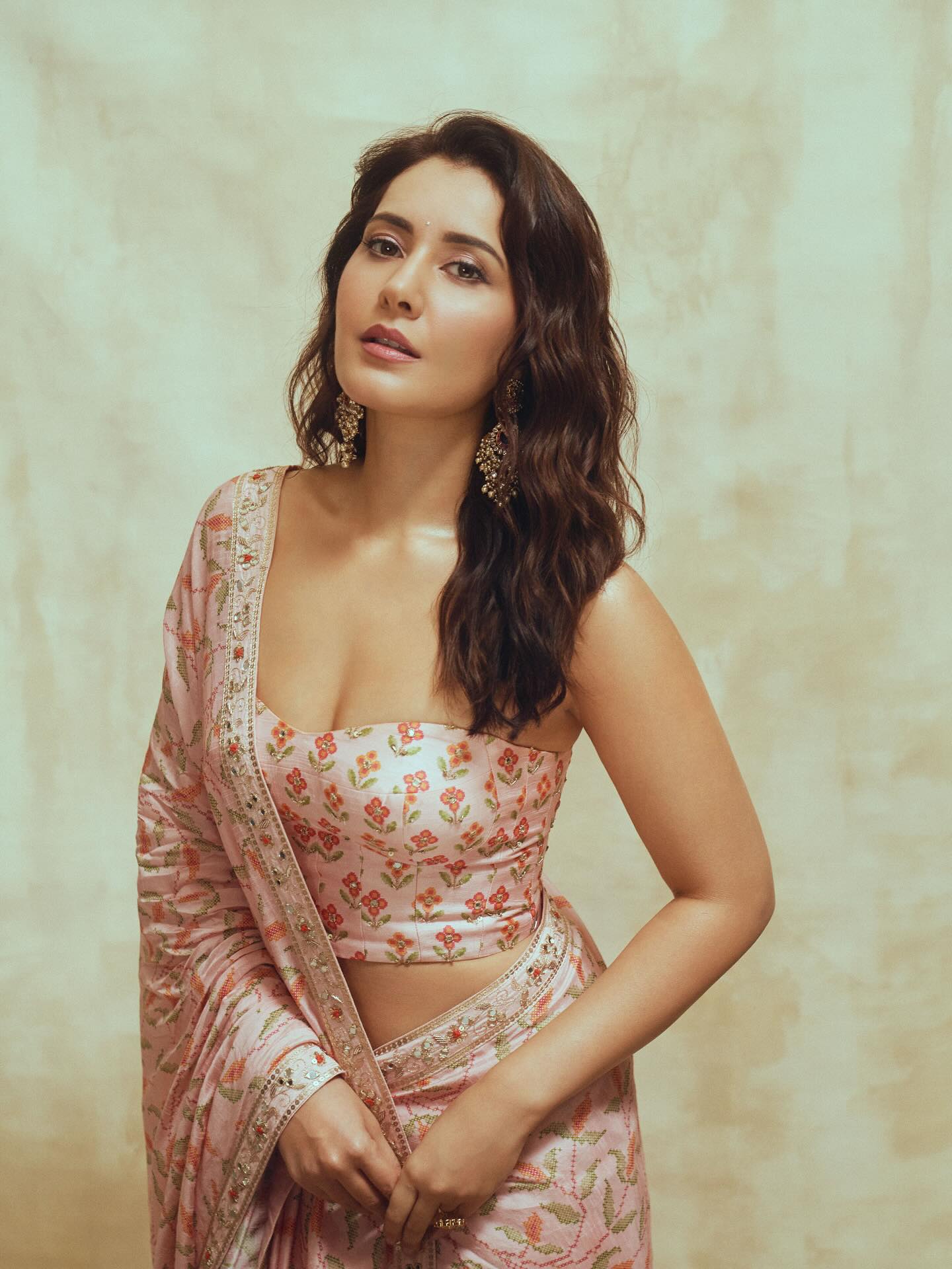Raashii Khanna Stunning Pics From Telusu Kada Event Set Internet on Fire