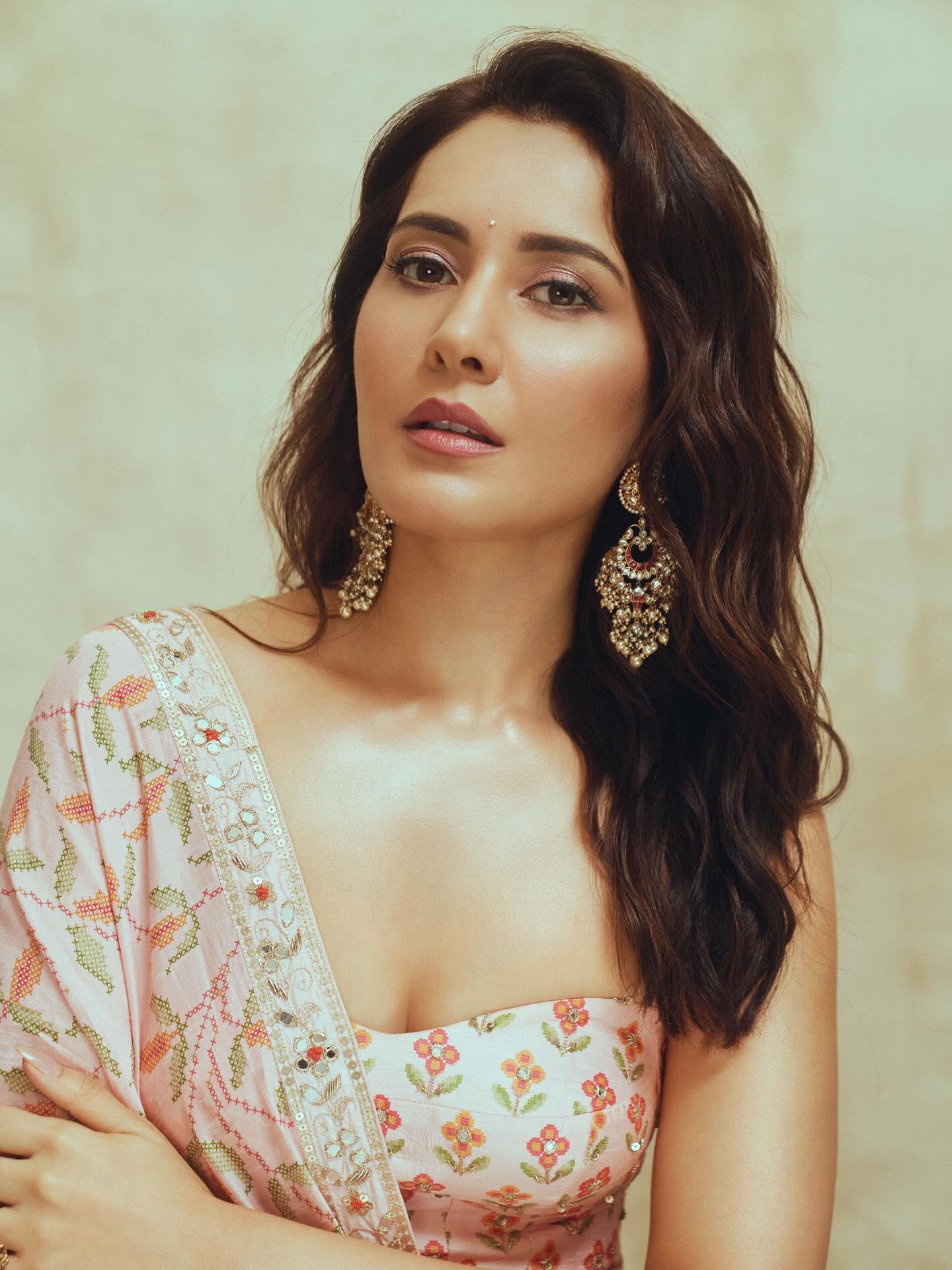 Raashii Khanna Stunning Pics From Telusu Kada Event Set Internet on Fire