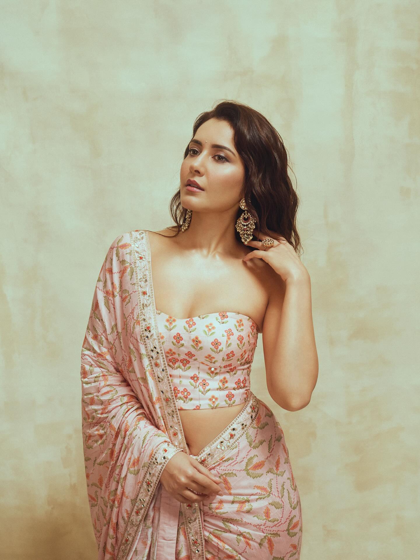 Raashii Khanna Stunning Pics From Telusu Kada Event Set Internet on Fire